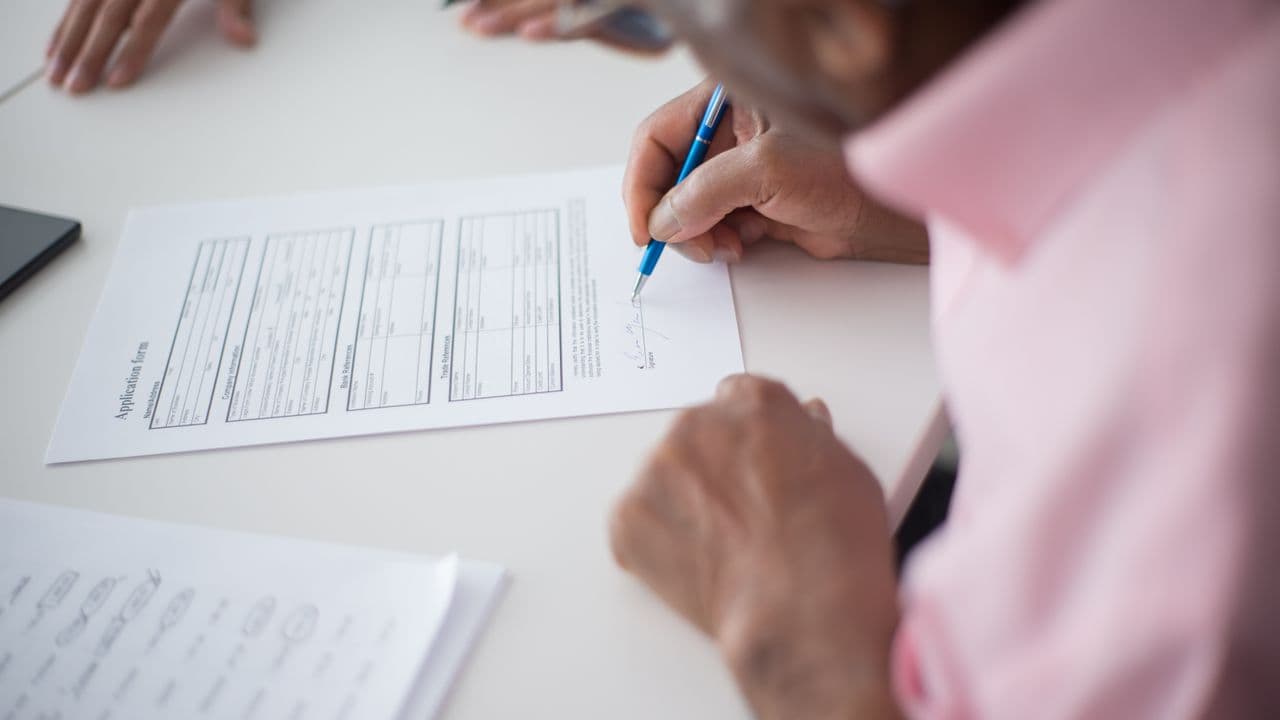 Aidant familial : statut, droits et congés
