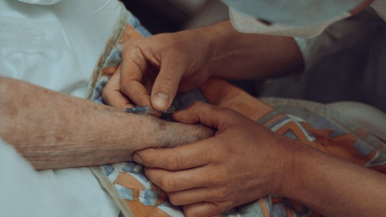 Confusion aiguë chez la personne âgée : que faire ?